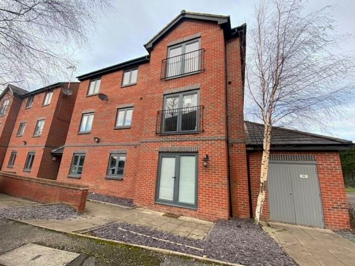 2 Bedroom Flat To Rent In Kilner Court, Denaby Main, Doncaster, DN12