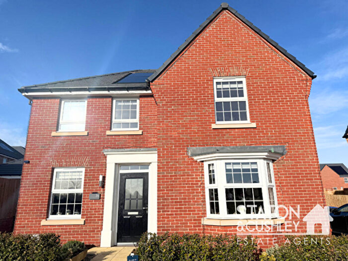 4 Bedroom Detached House For Sale In Mountain Hare Mews, Sutton-in-ashfield, NG17