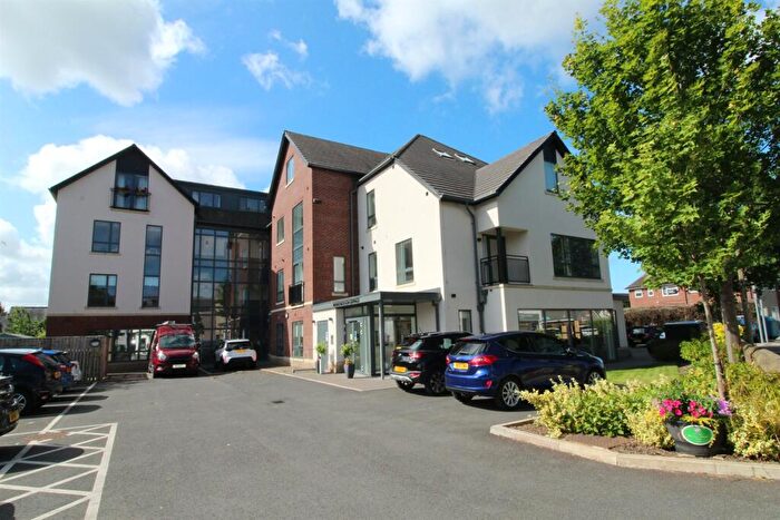 2 Bedroom Flat For Sale In Mexborough Grange, Methley, LS26