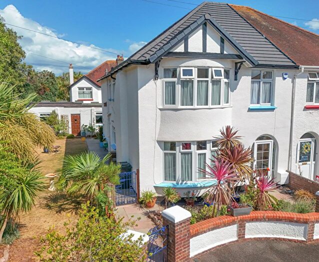4 Bedroom Semi Detached House For Sale In Wilbarn Road, Paignton, TQ3