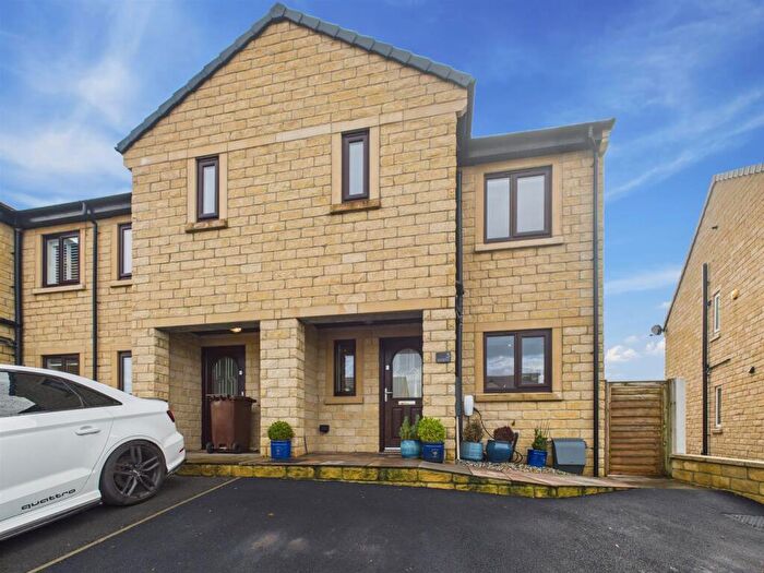 3 Bedroom End Of Terrace House For Sale In The Meadows, Dove Holes, Buxton, SK17