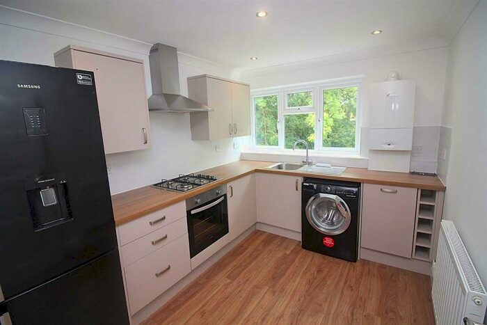 2 Bedroom Apartment To Rent In Oak Court, Woolaston Avenue Cyncoed, Cardiff, CF23