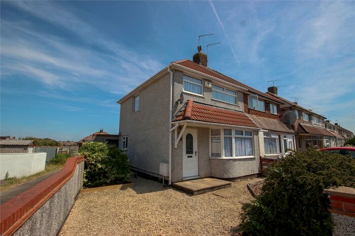 3 Bedroom Semi-Detached House To Rent In Worthing Road, Patchway, Bristol, BS34