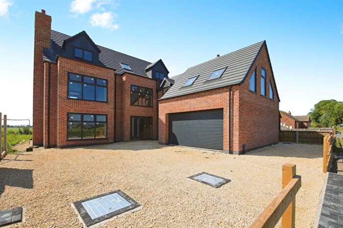 5 Bedroom Detached House For Sale In Horseshoe Road, Spalding, PE11