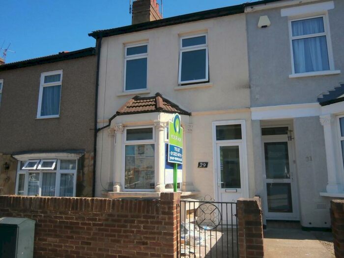 3 Bedroom House To Rent In Ashburnham Road, Belvedere, Kent, DA17