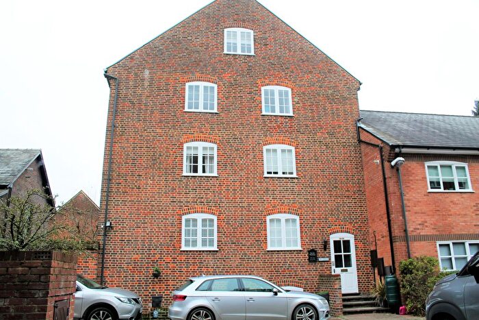 1 Bedroom Flat To Rent In Bowes Lyon Mews, St Albans, AL3