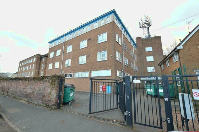 Flat To Rent In Bridge Road, Alum Rock, Birmingham, B8