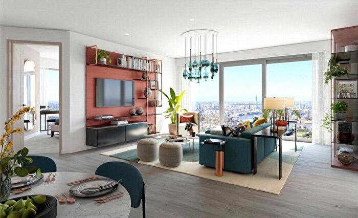2 Bedroom Apartment For Sale In Aspen, Marsh Wall, Canary Wharf, London, E14