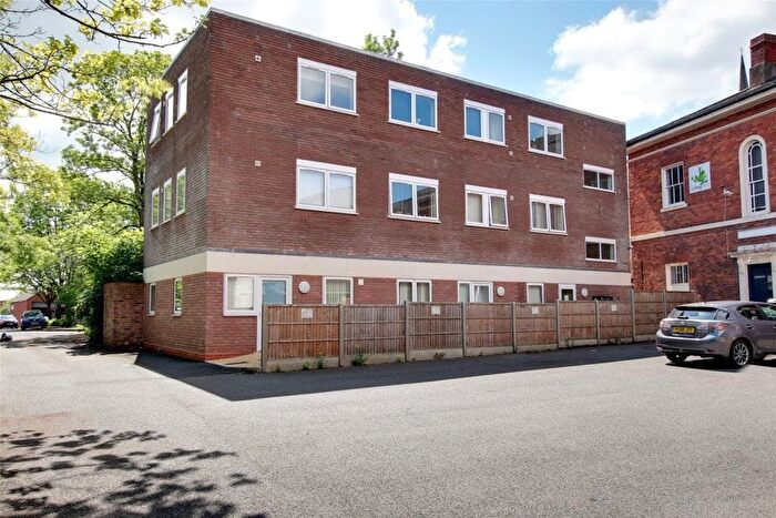 1 Bedroom Flat To Rent In Herbert Street, Redditch, Worcestershire, B98