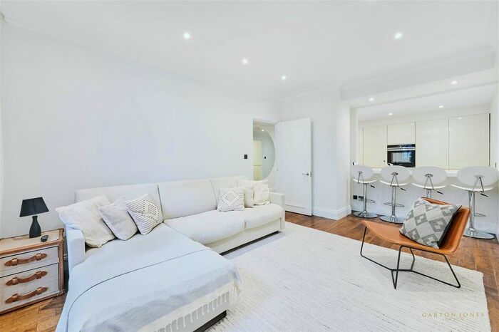 2 Bedroom Flat To Rent In St Johns Building, Marsham Street, Westminster, London, SW1P