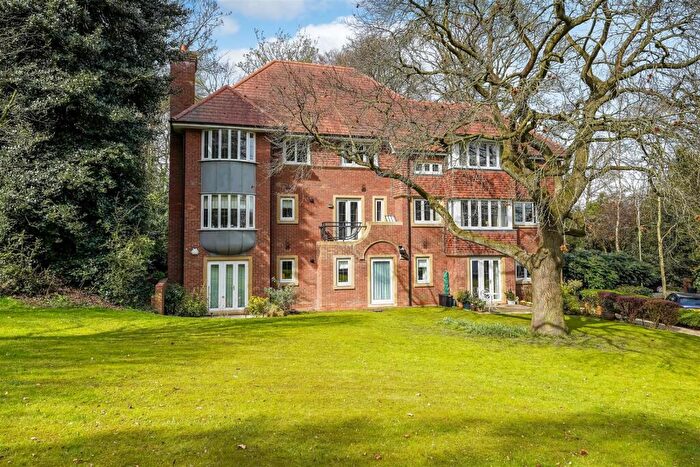 2 Bedroom Apartment For Sale In Woodland Villa, Darlington, DL3