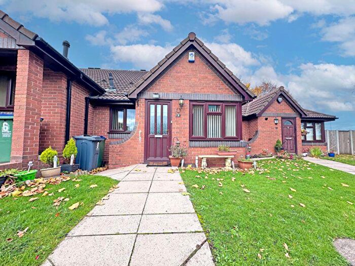 2 Bedroom Bungalow For Sale In Chatwins Wharf, Tipton, DY4
