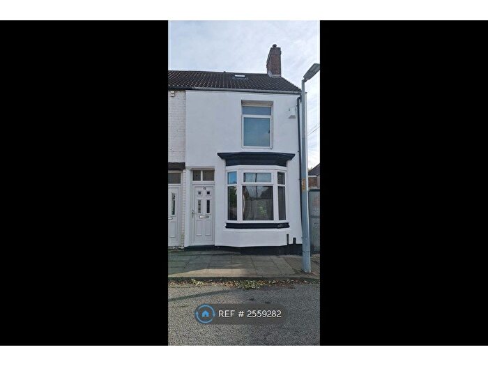 3 Bedroom Terraced House To Rent In Benedict Street, Middlesbrough, TS3