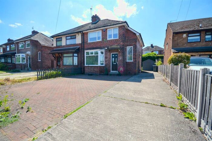 3 Bedroom Semi-Detached House To Rent In Birley Moor Road, Frecheville, S12