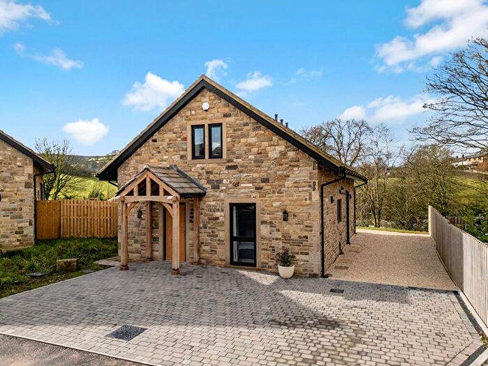 3 Bedroom Detached House For Sale In Crow Foot Fold, Barnoldswick, BB18