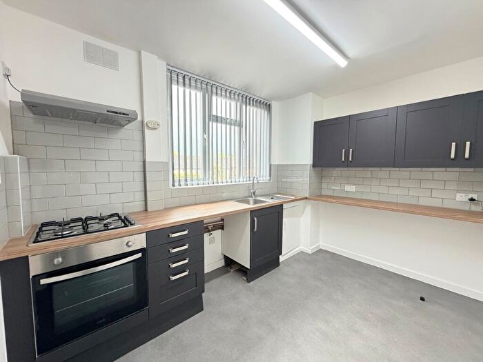 3 Bedroom Apartment To Rent In Button Lane, Manchester, M23