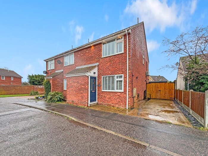 2 Bedroom End Of Terrace House For Sale In James Close, Wivenhoe, Colchester, CO7