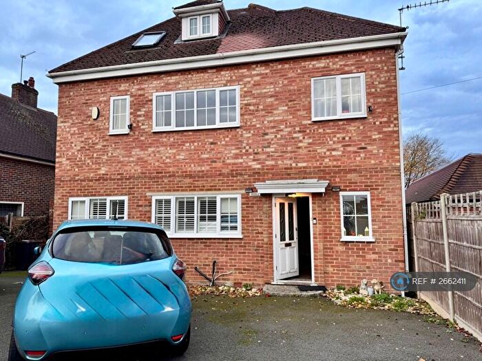 5 Bedroom Detached House To Rent In Goddington Lane, Orpington, BR6