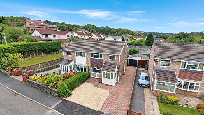 3 Bedroom Semi Detached House For Sale In Victoria Road, Fleur De Lis, NP12