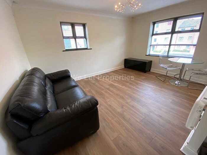 1 Bedroom Flat To Rent In Irwell House, Slate Wharf, M15
