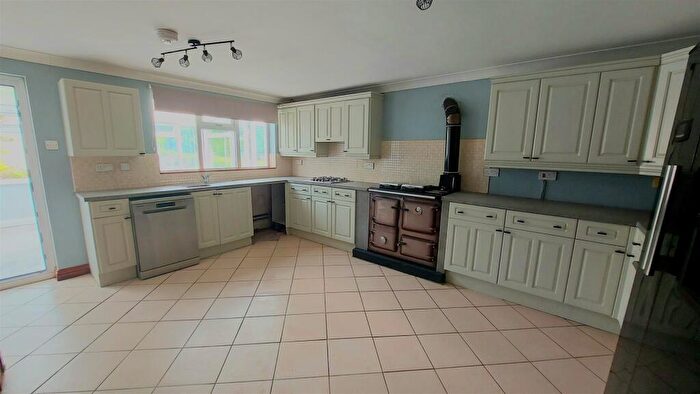 4 Bedroom Semi-Detached House For Sale In Maiden Street, Cwmfelin, Maesteg, CF34