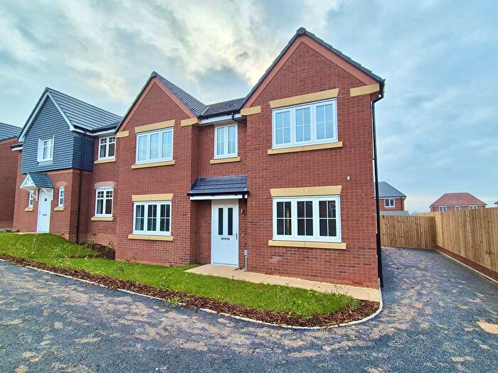 4 Bedroom Detached House To Rent In John Barrow Close, Telford, TF2