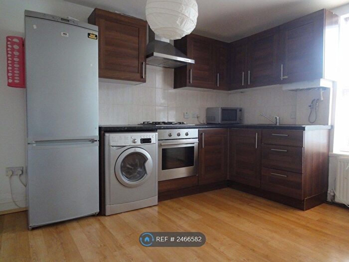 1 Bedroom Flat To Rent In William Street, Reading, RG1