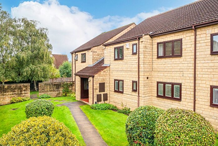 2 Bedroom Flat For Sale In Millgarth Court, School Lane, Collingham, Wetherby, LS22