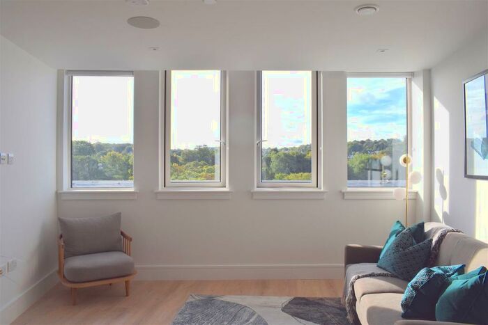 1 Bedroom Apartment To Rent In Capella Court, Brighton Road, Purley, CR8