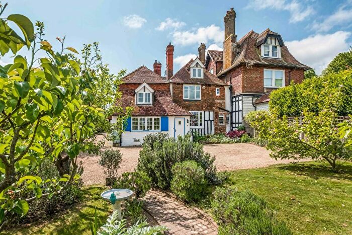 4 Bedroom Semi Detached House For Sale In Cranbrook Road, Goudhurst, Kent, TN17