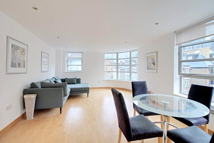 2 Bedroom Apartment To Rent In Leyden Street, Spitalfields, E1