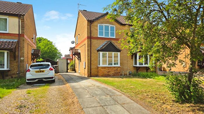 2 Bedroom Semi-Detached House For Sale In Ingledew Close, Sleaford, NG34