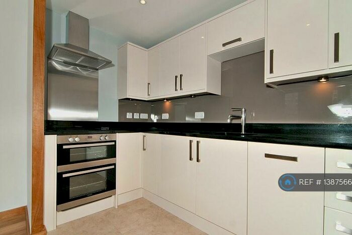 3 Bedroom Flat To Rent In Frederick Street, Brighton, BN1
