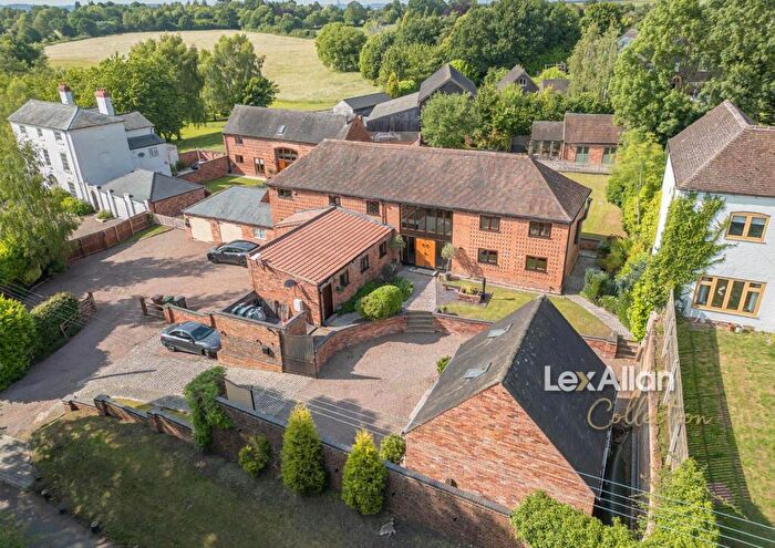 5 Bedroom Barn Conversion For Sale In Torton Lane, Torton, Kidderminster, DY10