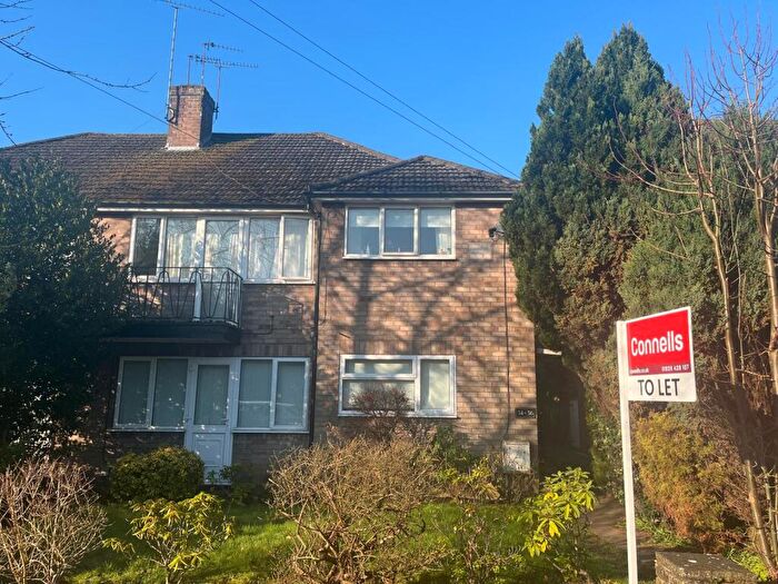 2 Bedroom Flat To Rent In Coniston Road, Leamington Spa, CV32