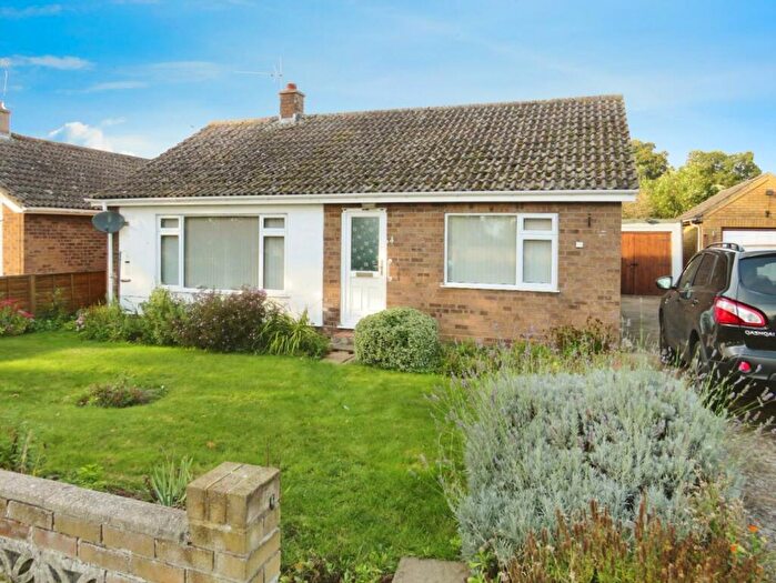 2 Bedroom Detached Bungalow For Sale In Peppers Close, Weeting, IP27