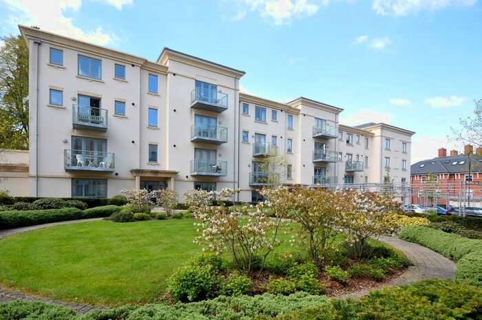 1 Bedroom Flat To Rent In Humphris Place, Cheltenham, GL53