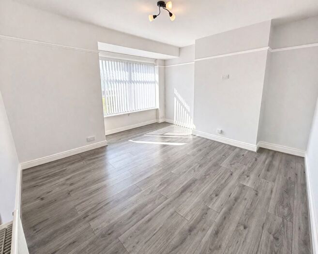 2 Bedroom Flat To Rent In Balkwell Avenue, North Shields, NE29