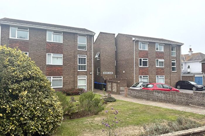 1 Bedroom Flat To Rent In Manor House, Lansdowne Road, Worthing, West Sussex, BN11