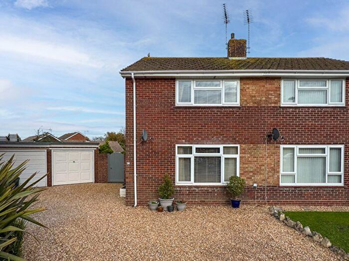 2 Bedroom Semi-Detached House For Sale In Ormesby Crescent, Felpham, PO22