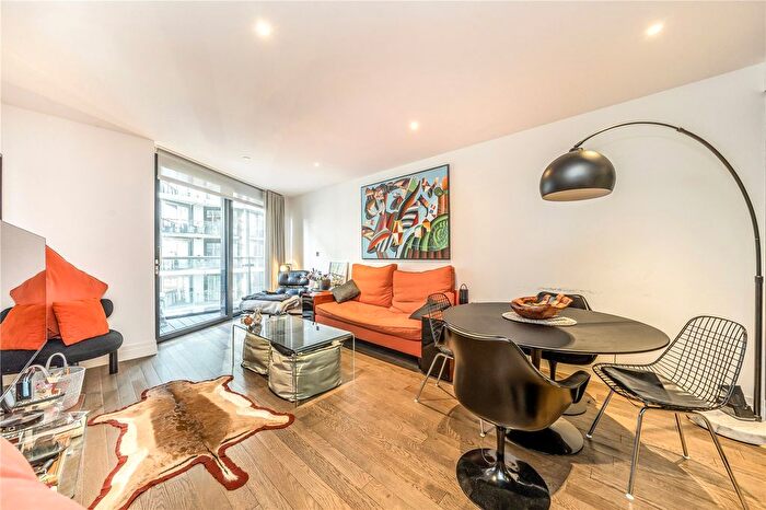 2 Bedroom Flat For Sale In Riverlight Quay, London, SW11