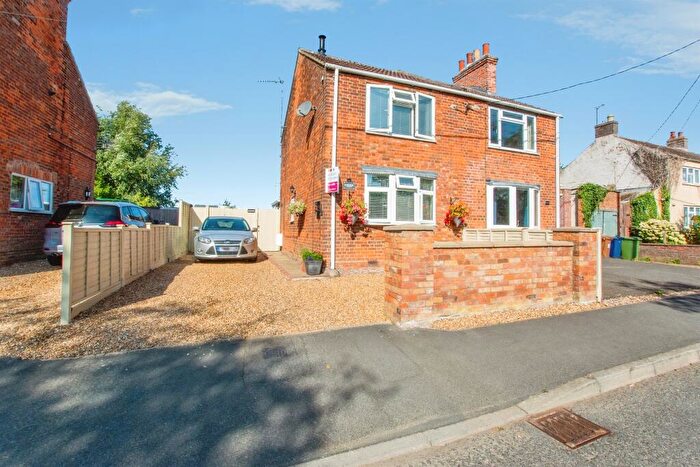2 Bedroom Semi-Detached House For Sale In Roman Bank, Leverington, Wisbech, PE13