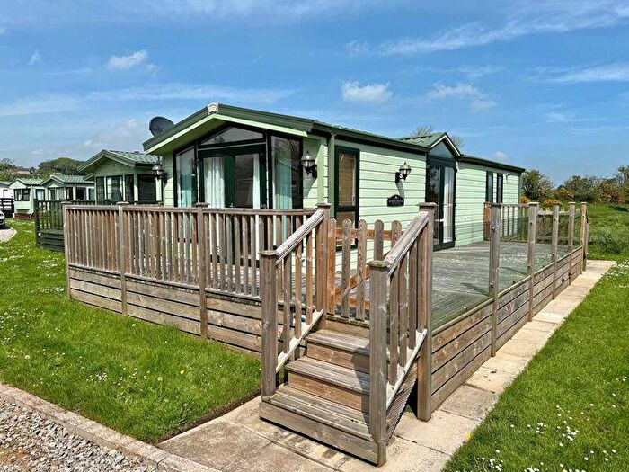 2 Bedroom Park Home For Sale In Linburn Beck Park, Hamsterley, DL13