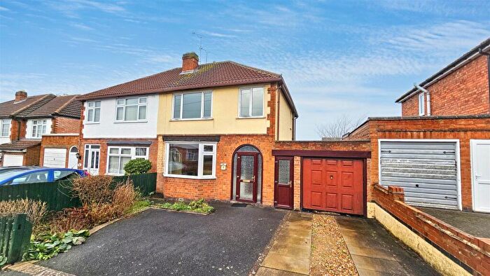 3 Bedroom Semi Detached House For Sale In Charnwood Drive, Thurnby, Leicester, LE7
