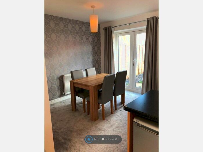 3 Bedroom Terraced House To Rent In Kinsey Road, Smethwick, B66