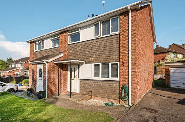 3 Bedroom Semi-Detached House For Sale In Chamberlain Gardens, Arborfield Cross, Reading, RG2