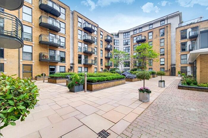 2 Bedroom Flat To Rent In Ebury Bridge Road, London, SW1W