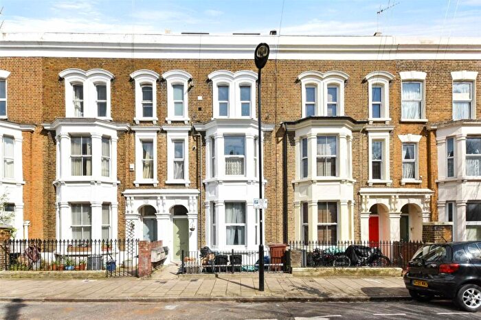 3 Bedroom Terraced House To Rent In Elderfield Road, Clapton, London, E5