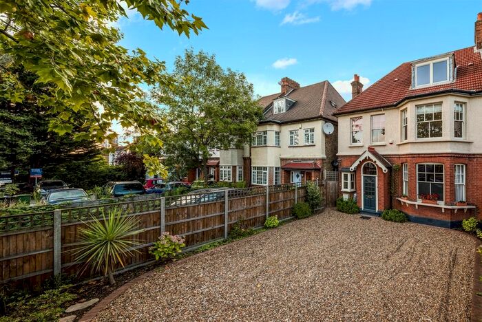 6 Bedroom Semi-Detached House To Rent In St. Mildreds Road, London, SE12
