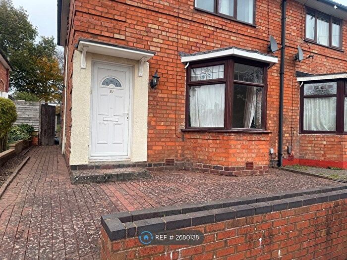 3 Bedroom Semi Detached House To Rent In Rodbourne Road, Birmingham, B17
